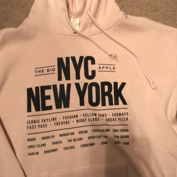 Sweatshirt - Picture 2 of 4